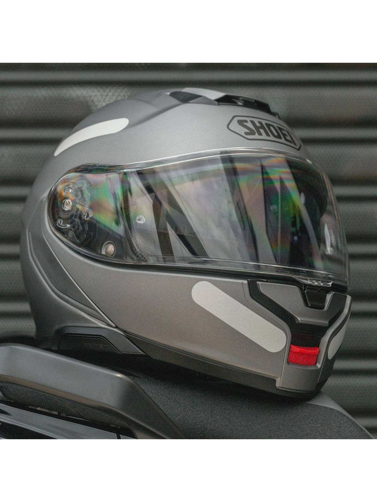 Capacete Shoei Neotec 3 Cinza Fosco