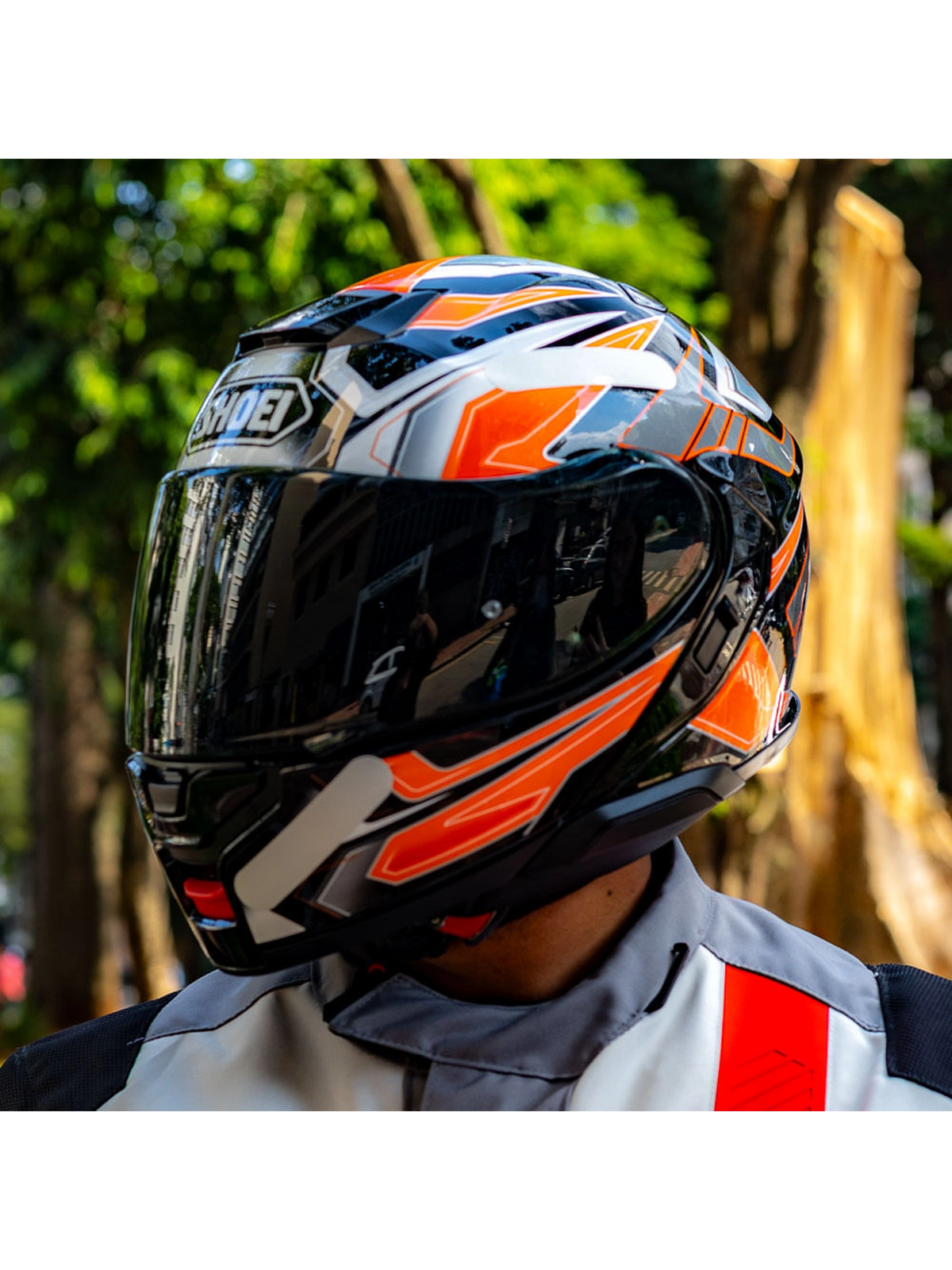 Capacete Shoei Neotec 3 Anthem TC-8 Preto/Cinza/Laranja
