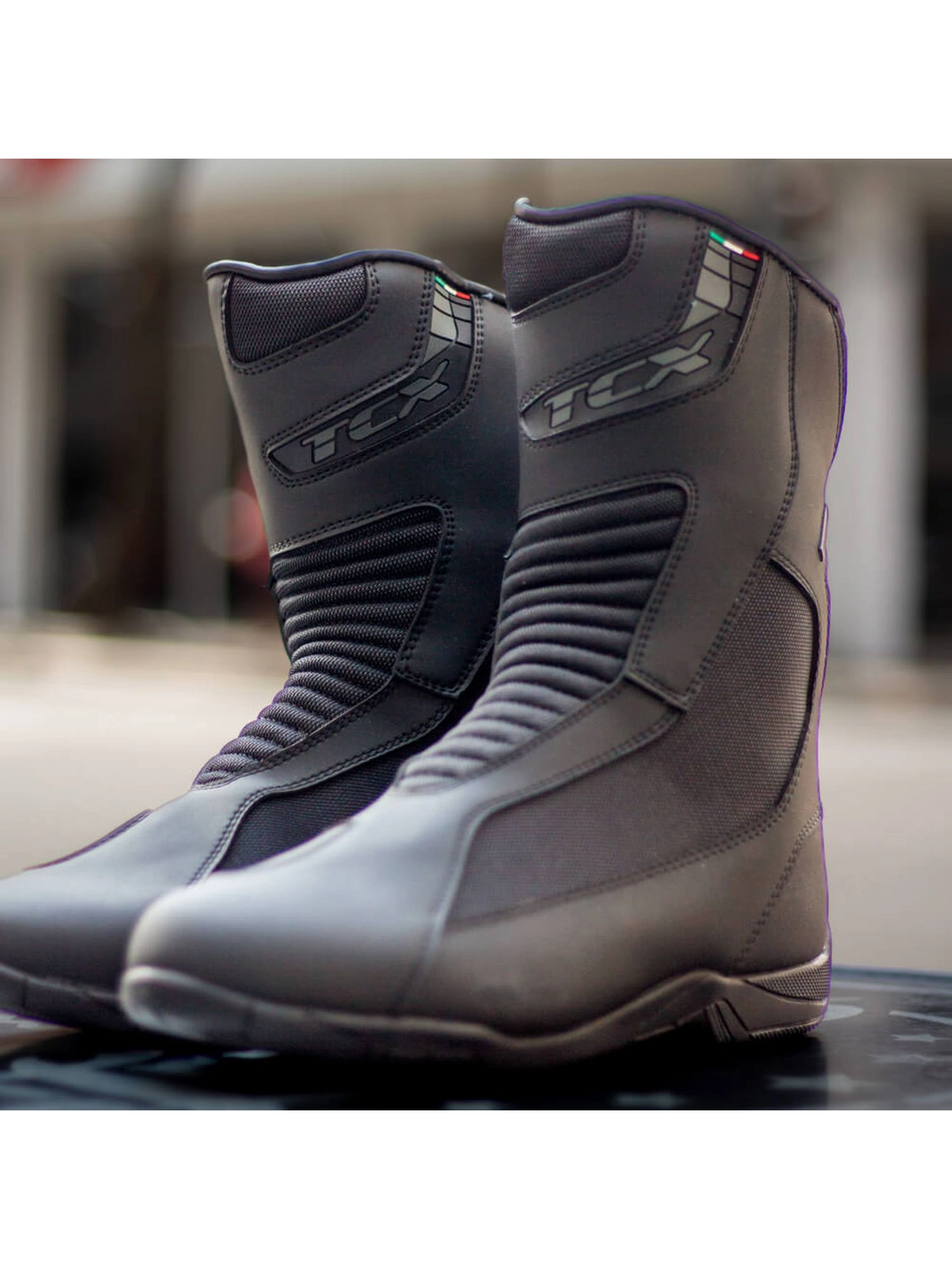 Bota Tcx Explorer 4 Gtx Impermeavel Preto