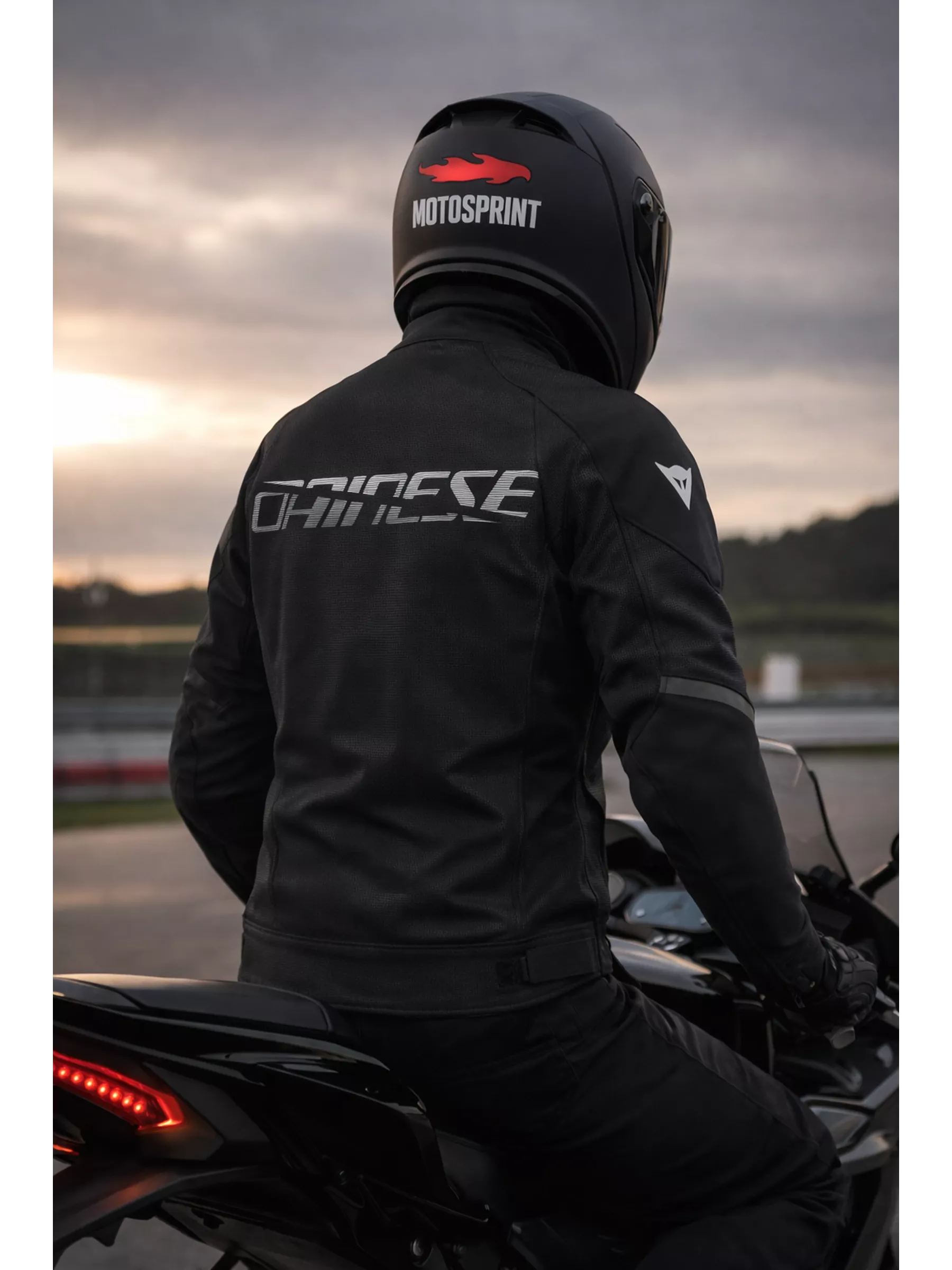 Dainese バイクジャケット サイズ50 黒白 Jaqueta Dainese Herosphere Air Preto e Branco Diamante