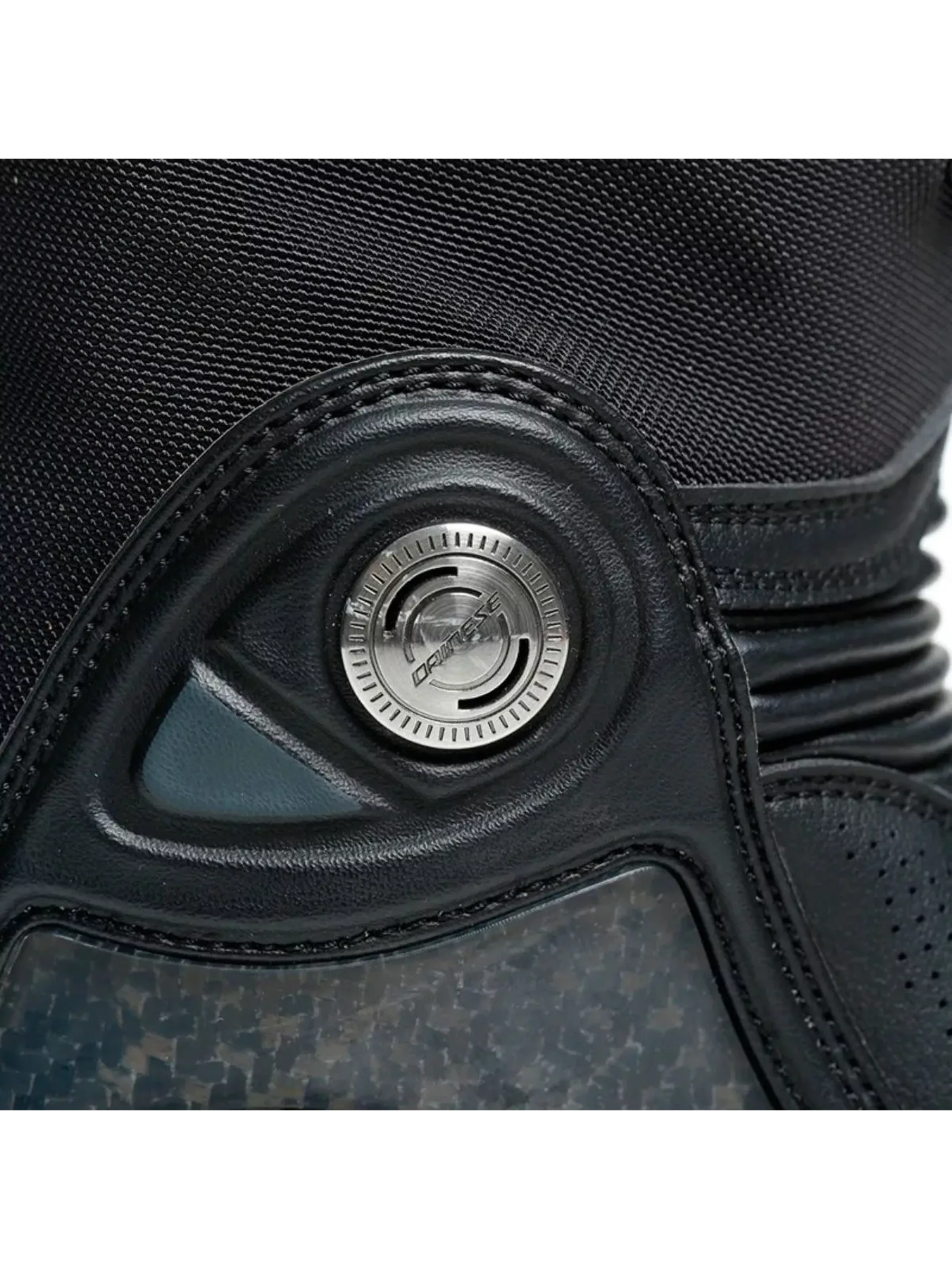 Bota Dainese Axial GTX Preto